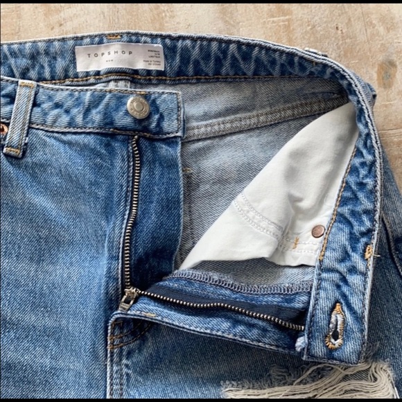 Topshop distressed blue denim mom jeans - Picture 6 of 9